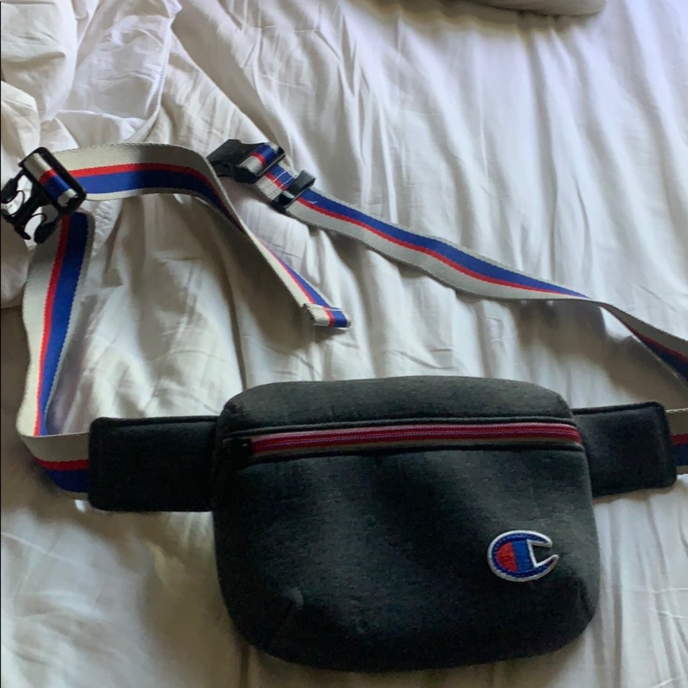 Champion Shoulder Bag